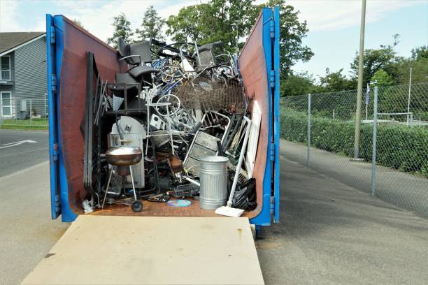 Best Professional Junk Removal  in Bowling Green, VA